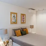 3 M's Apartment